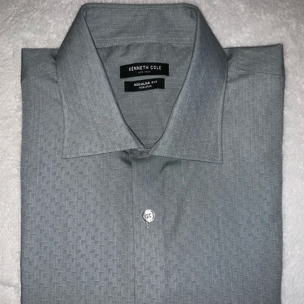 Kenneth Cole Button Down Dress Shirt